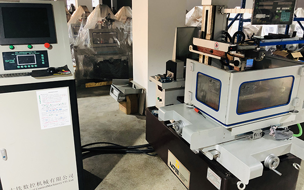 線切割機(jī)床需要穩(wěn)壓器嗎？